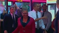 President Obama visits Roscoe's chicken and waffles